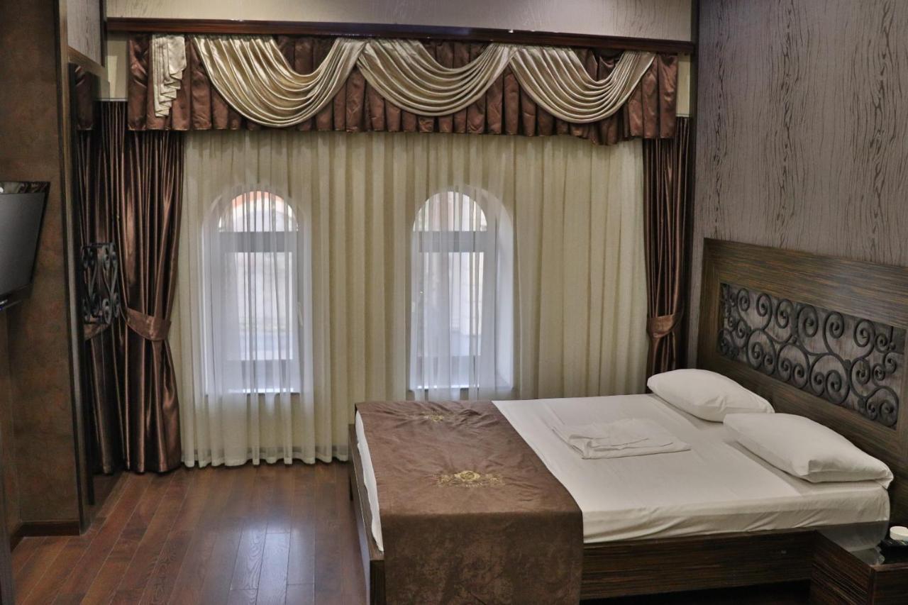 Hotel Roma & Tours Yerevan Luaran gambar